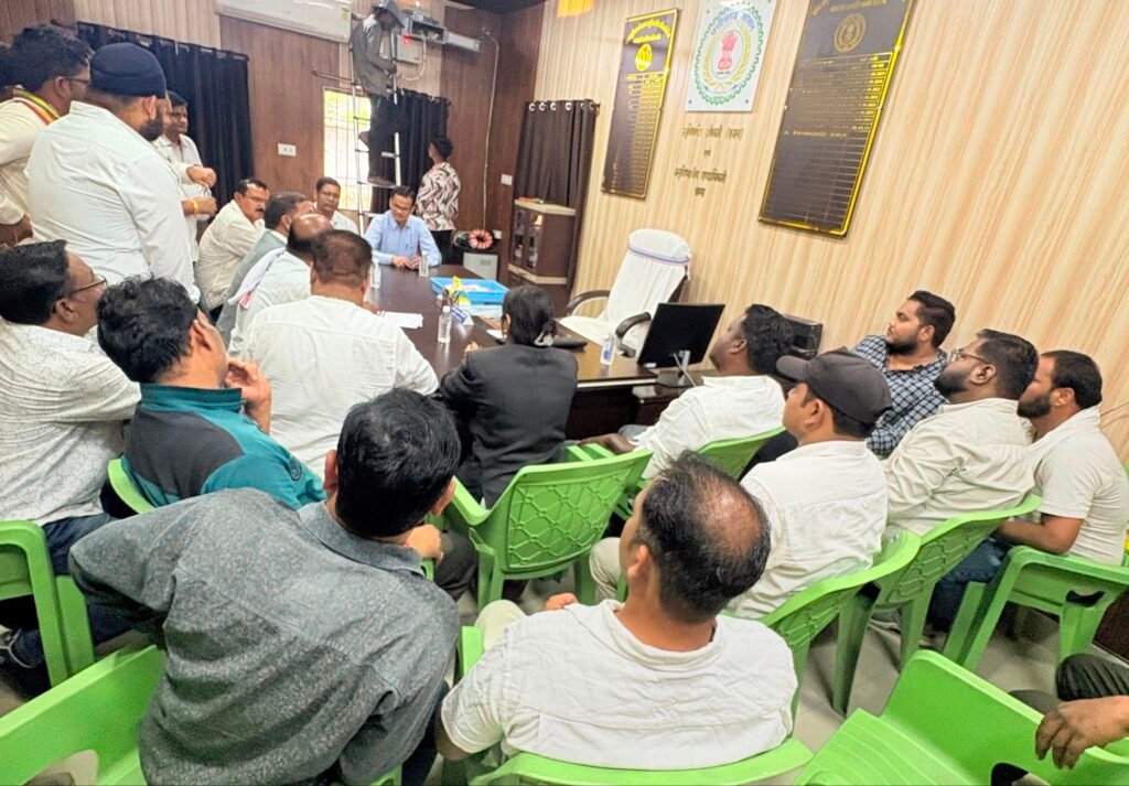 चांपा की समस्याओं पर कांग्रेस ने खोला मोर्चा, 10 दिनों में निराकरण नहीं तो होगा जन आंदोलन चौथा स्तंभ || Kshititech